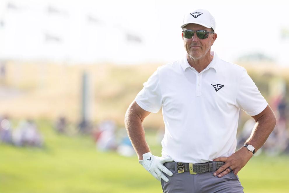 Mickelson glasses Bynder