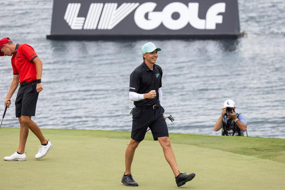 Carlos Ortiz celebrates his individual title win at LIV Golf Houston